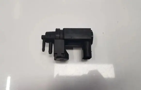 Audi A4 S4 B8 8K LP gas electromagnetic valve solenoid 