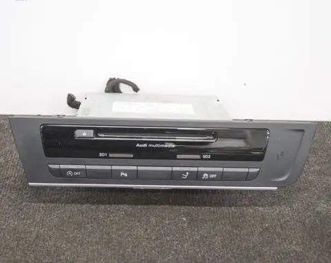 Audi A7 S7 4G Radio/CD/DVD/GPS head unit 4G0927137E 4G0035192F
