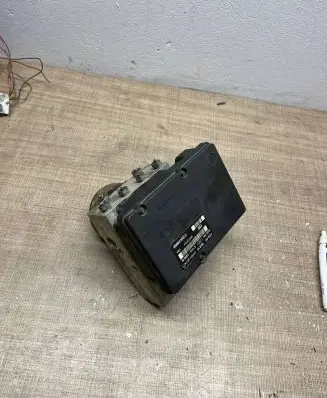 Mercedes-Benz C W203 ABS Pump A0325459132 00004108C0 10092515413