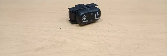 Mercedes-Benz ML W163 Seat heating switch 1638200210 03100620