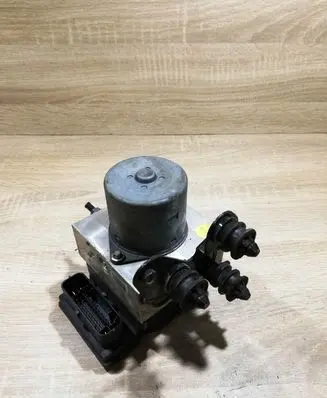 Volkswagen PASSAT B7 ABS Pump 3AA614109G