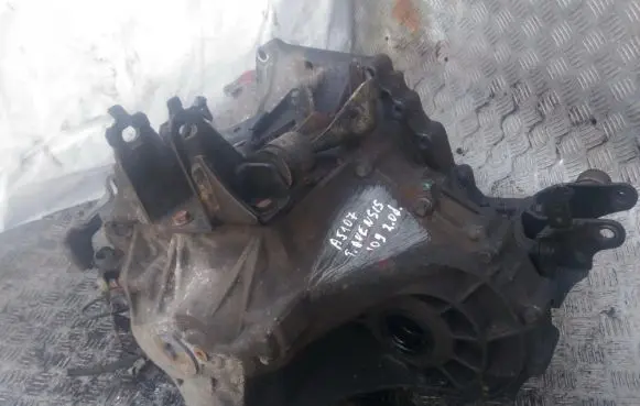 Toyota Avensis T270 Manual 5 speed gearbox