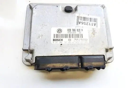 Volkswagen PASSAT B5 Engine control unit/module 038906018N