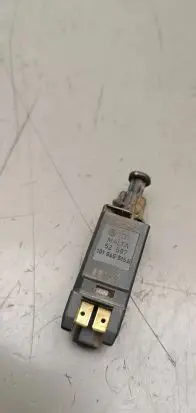 Audi A3 S3 8L Brake pedal sensor switch 191945515B 52587