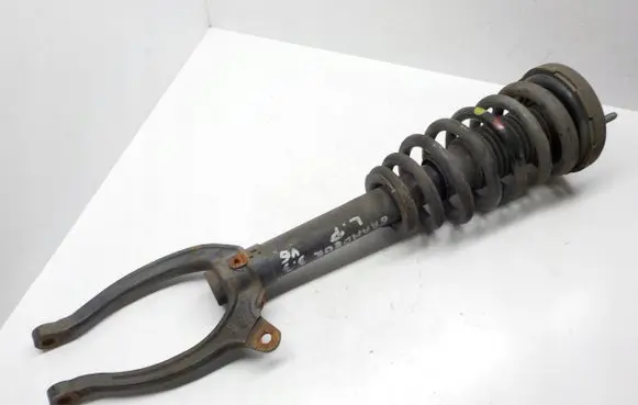 Hyundai Grandeur Front shock absorber with coil spring HENCAR7620796306
