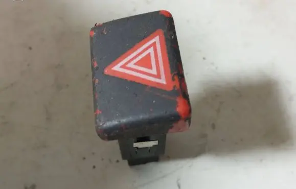 Audi A4 S4 B7 8E 8H Hazard light switch 8E0941509