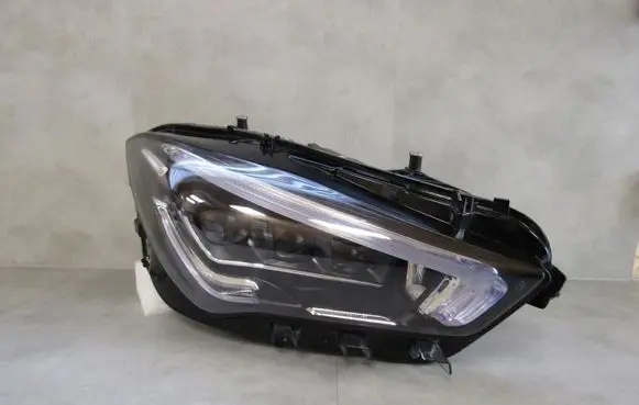 Mercedes-Benz CLA C118 X118 Headlight/headlamp A1189067201