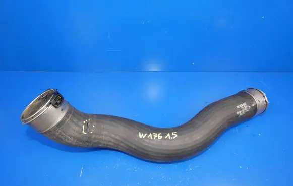 Mercedes-Benz A W176 Intercooler hose/pipe A2463281282 L27087B 3145DB32