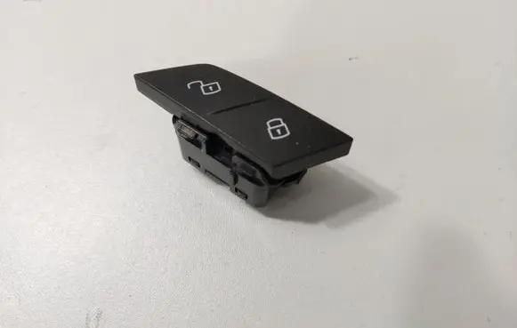 BMW 3 G20 G21 Central locking switch button 5A95756 6820926