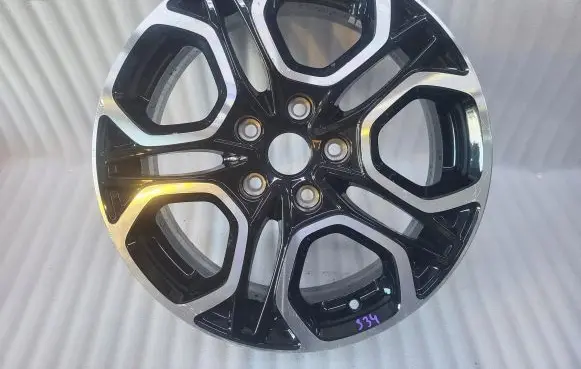 Suzuki SX4 S-Cross R17 alloy rim 