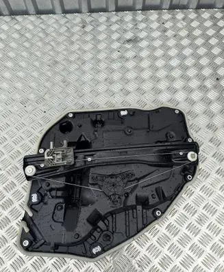 BMW X5 G05 Rear window lifting mechanism without motor 9450786