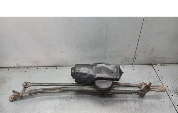 Alfa Romeo 156 Front wiper linkage 