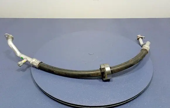 Dacia Duster Air conditioning (A/C) pipe/hose 924809444R