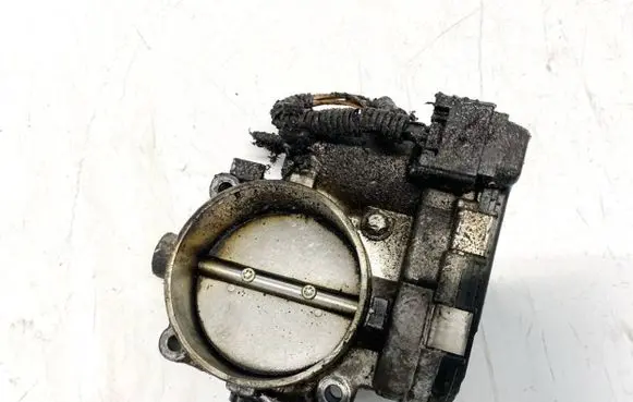 Mercedes-Benz CLS C219 Throttle valve A1131410125
