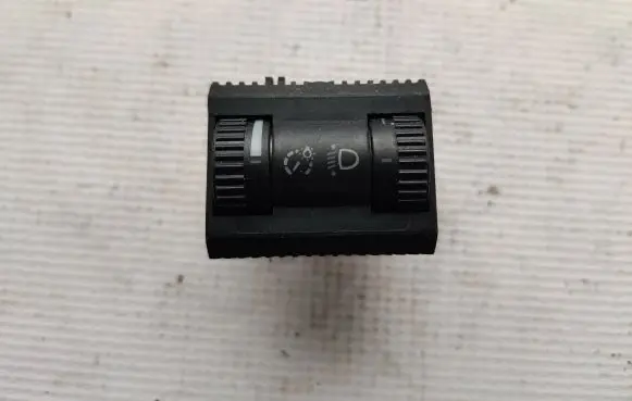 Volkswagen Transporter - Caravelle T5 Headlight level height control switch 7E0941333