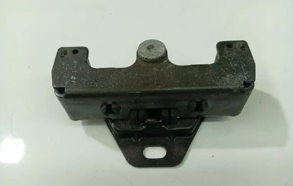 Renault Laguna I Tailgate/trunk/boot lock/catch/latch 