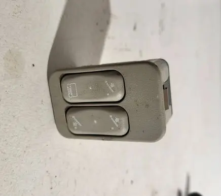 Opel Zafira A Sunroof switch 90582111 160101 13363200