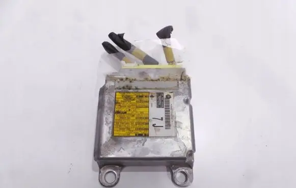 Lexus IS III XE30 Airbag control unit/module 8917053380