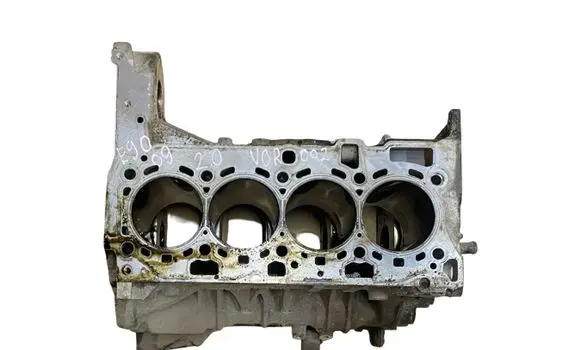 BMW 3 E90 E91 Engine block 781113801 89107172 N47D20C