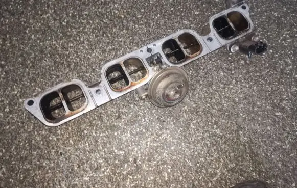 Toyota Avensis T250 Throttle body valve 