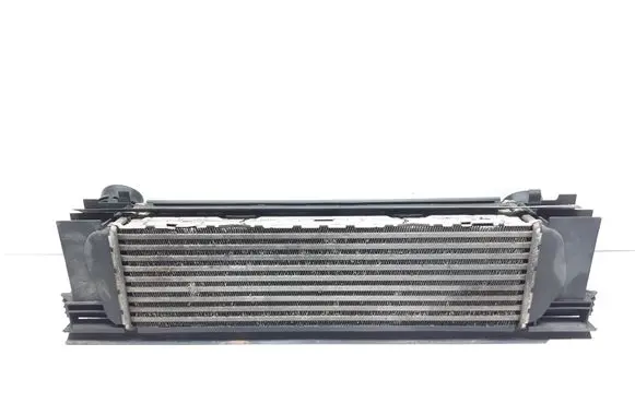 BMW 3 F30 F35 F31 Intercooler radiator 7600532 17517600532