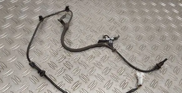 Toyota Yaris ABS brake wheel speed sensor 895420D050