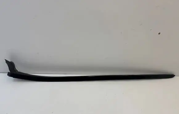 KIA Stinger Windshield trim 86131J5000