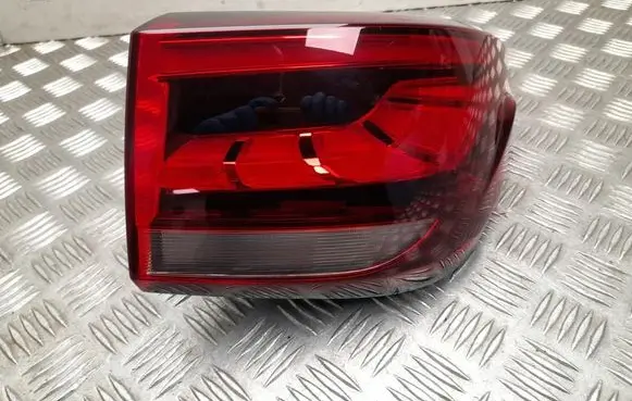 MG ZS Rear/tail lights 10571682