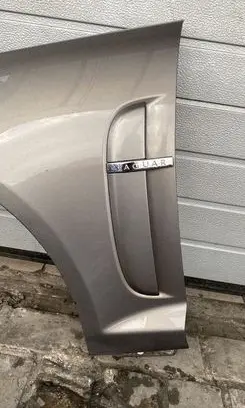 Jaguar XF X250 Fender