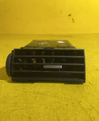 Ford Kuga I Dash center air vent grill 3M51-R014L21AE
