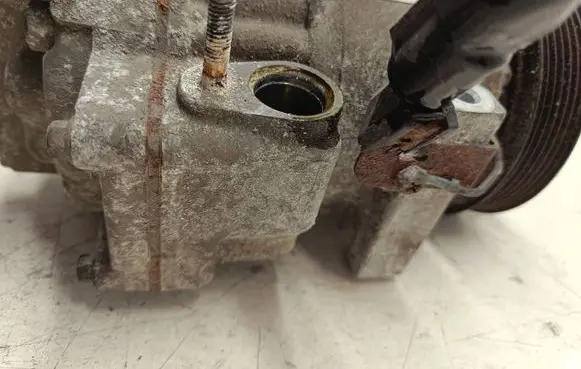 KIA Sorento Air conditioning (A/C) compressor (pump) F500MA9AA05 3399 PAGFD46XG