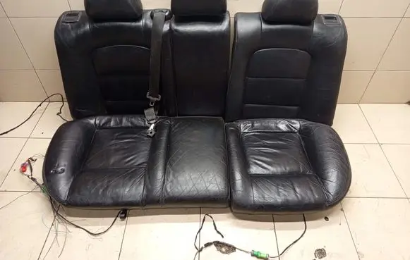 Audi A6 S6 C4 4A Rear seat 