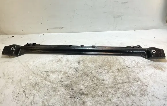 Volkswagen Touareg II Bottom radiator support slam panel 7P0805551