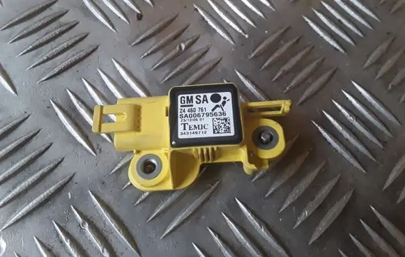 Opel Zafira B Airbag deployment crash/impact sensor 24460761 343149712
