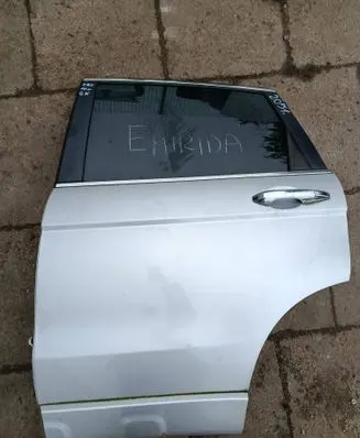 Honda CR-V Rear door 