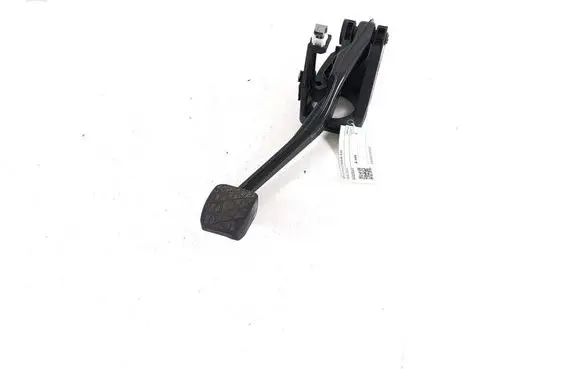 Mercedes-Benz A W176 Brake pedal A2462900401