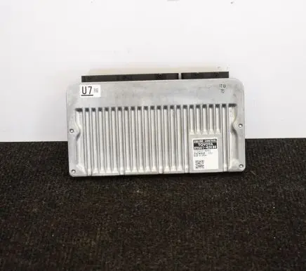 Toyota RAV 4 (XA40) Engine control unit/module