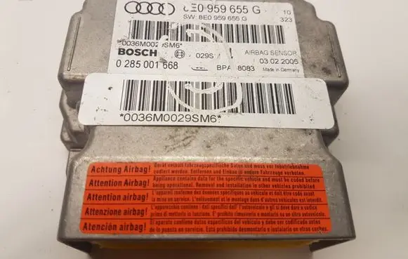 Audi A4 S4 B7 8E 8H Airbag control unit/module 8E0959655G 0285001668