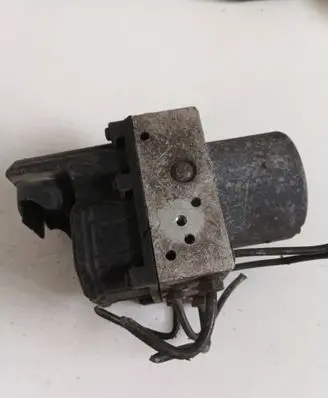 Ford Mondeo Mk III ABS Pump 0265800007
