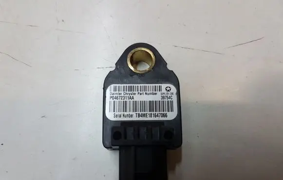 Dodge Caliber Airbag deployment crash/impact sensor P04672311AA