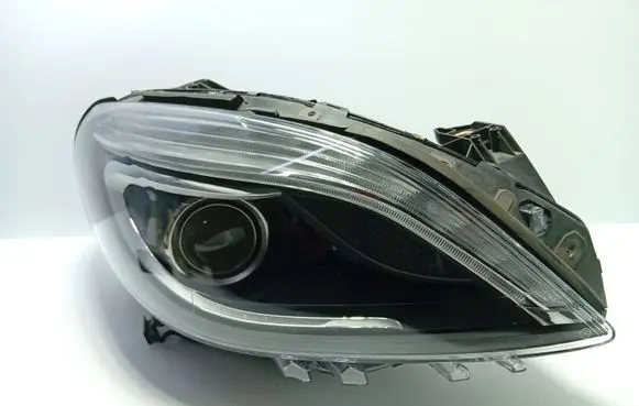 Mercedes-Benz B W246 W242 Headlight/headlamp LE10A6229