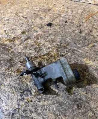 Opel Vectra C Master brake cylinder 32067069