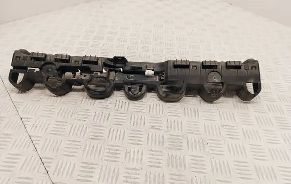 Renault Clio IV Rear bumper mounting bracket 850427979R