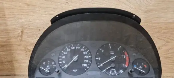 BMW X5 E53 Speedometer (instrument cluster) 62116914879 1911230474B
