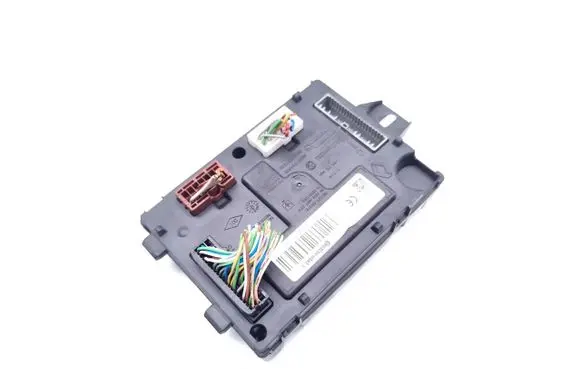 Dacia Sandero Central body control module 284B17162R A2C92226506