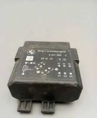 BMW 5 E34 Glow plug pre-heat relay 899133 2241385