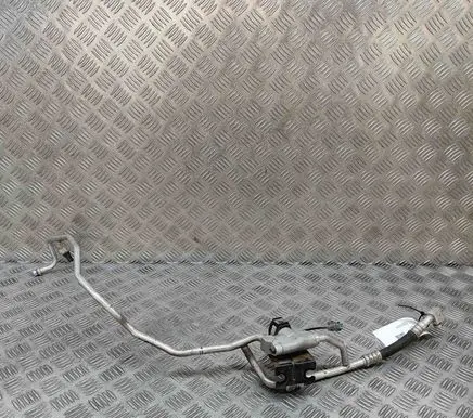Nissan Leaf II (ZE1) Air conditioning (A/C) pipe/hose 924483NL1B 924483NL1A