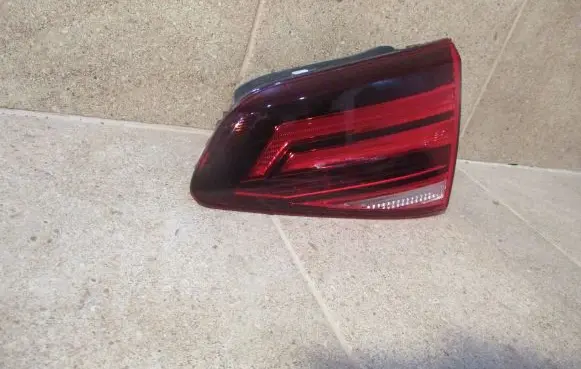 Volkswagen Golf VII Tailgate rear/tail lights 5G0945094AG