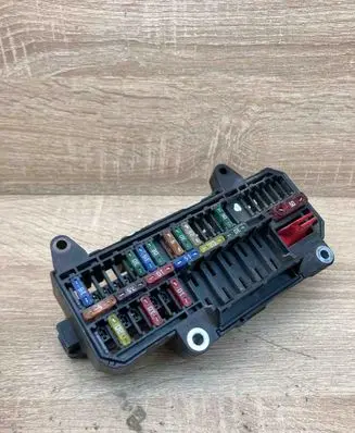BMW 7 E65 E66 Fuse module 6900583 10688710
