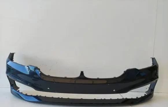 BMW 5 G30 G31 Front bumper 7385336